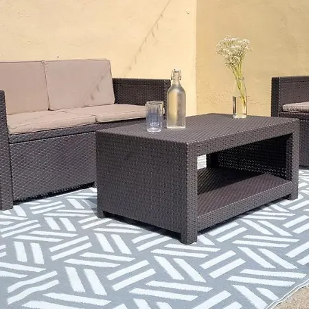 The Lawrence, - 2 Bedroom Victorian House - Free On-street Permit Parking, Fast Wifi, Virgin Tv - Perfect For Contractors, Families And Couples Hébergement de vacances